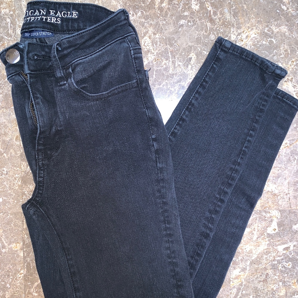Black American Eagle Hi-Rise Jeggings